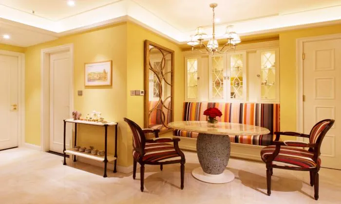 Good Unit Vinhomes Golden River Apartment For Rent HCMC 68sqm 1,300 USD/month