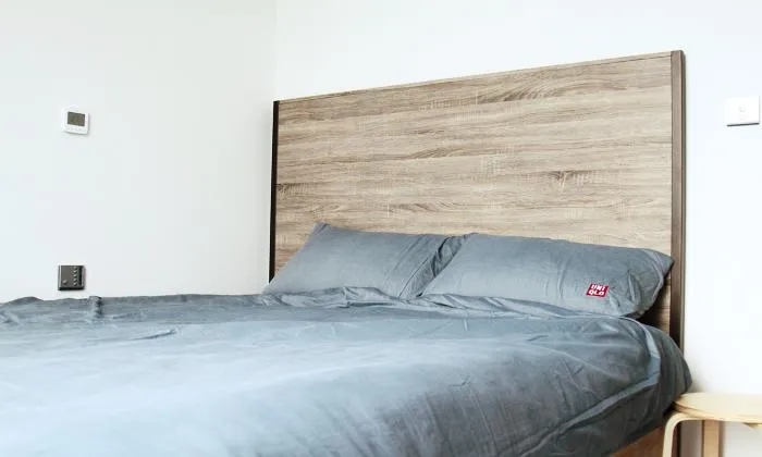 Low Floor Vinhomes Golden River Apartment For Rent HCMC 71sqm 1,300 USD/month