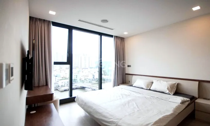 Big Size Nice View Apartment in Vinhomes Golden River HCM 79sqm 1,400 USD/month