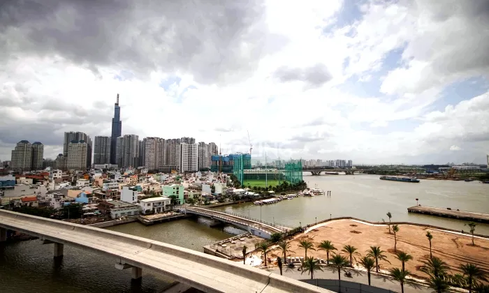 Big Size Nice View Apartment in Vinhomes Golden River HCM 79sqm 1,400 USD/month