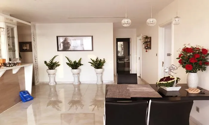 Really Nice Vinhomes Golden River Apartment for rent HCMC 120sqm 2,900 USD/month