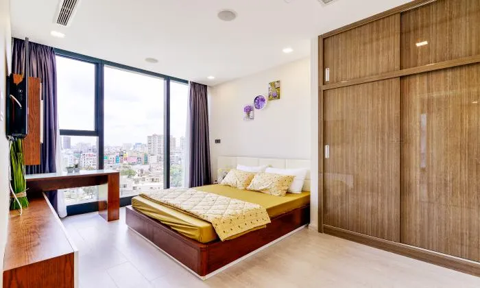 Pretty Vinhomes Golden River Apartment For Rent HCMC 98sqm 1,650 USD/month