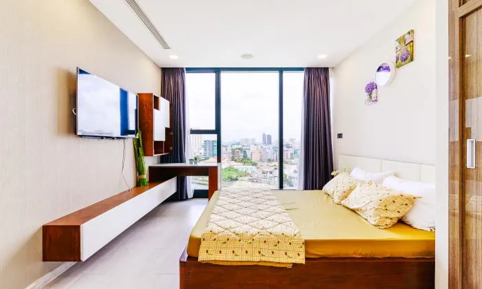 Pretty Vinhomes Golden River Apartment For Rent HCMC 98sqm 1,650 USD/month