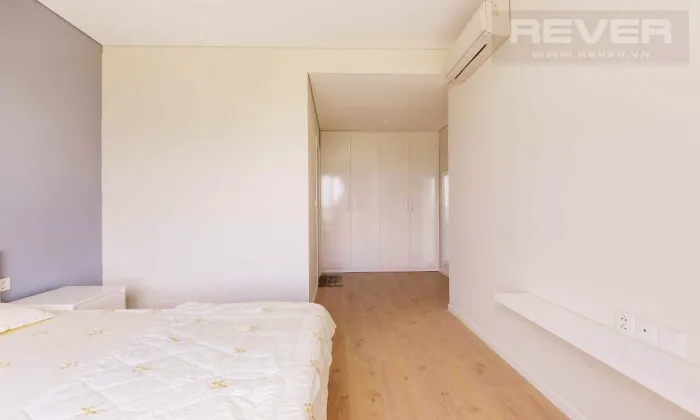 Two Bedroom Apartment Good Rent in Diamond Island District 2 Ho Chi Minh City 90sqm 900 USD/month