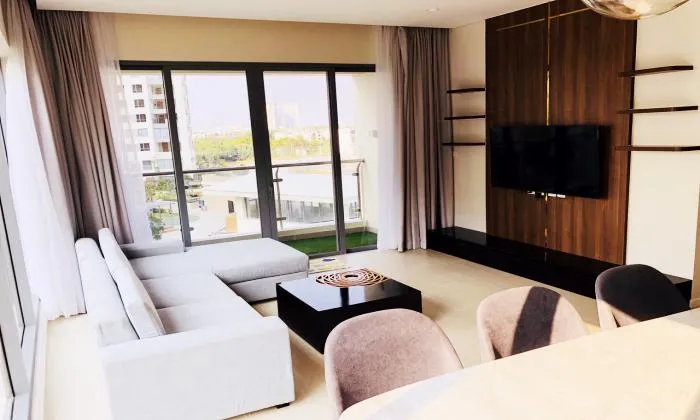 Pool View Of Three Bedroom Apartment in Diamond island District 2 HCMC 115sqm 1,500 USD/month