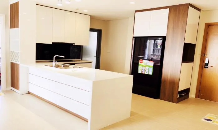 Pool View Of Three Bedroom Apartment in Diamond island District 2 HCMC 115sqm 1,500 USD/month