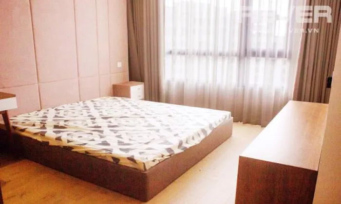 High Floor River View Two Bedroom Apartment For Rent in Diamond island District 2 HCMC 90sqm 900 USD/month