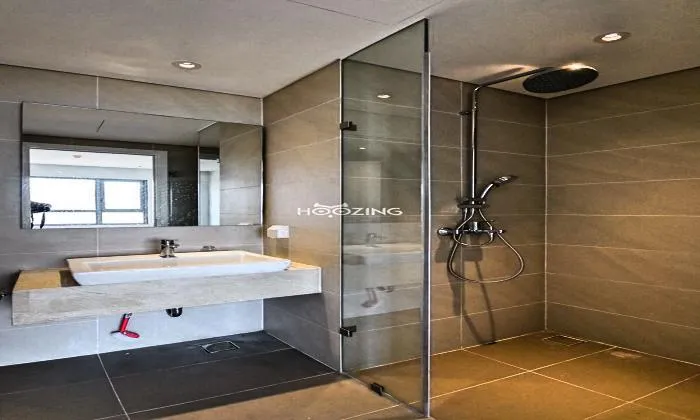 Unfurnished One Bedroom Apartment For Rent in Diamond Island District 2 HCMC 55sqm 600 USD/month