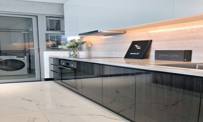 Western Design Three Bedroom Empire City Apartment Thu Thiem