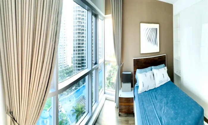 Pool View Fully Furnished Four Bedroom Estella Height Apartment For Rent Thu Duc City 179sqm 5,000 USD/month