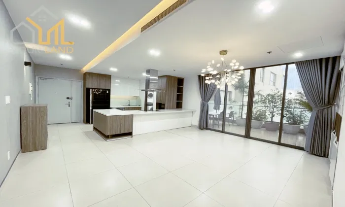 Three Bedroom Penthouse Apartment For Rent in Masteri Thao District 2 HCMC 210sqm 4,300 USD/month