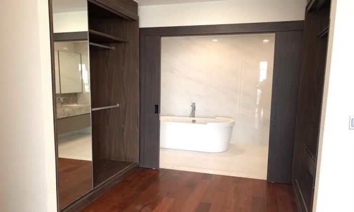 Partly Furnished River  Four Bedroom Facing in Q2 Thao Dien Disrict 2 Ho Chi Minh City 182sqm 4,500 USD/month