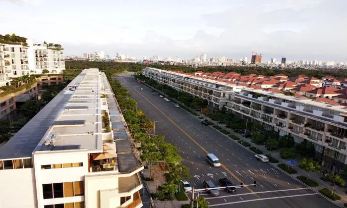 Big Size And Nice Furniture Three Bedroom  Sarimi Apartment For Rent in District 2 HCMC 116sqm 1,600 USD/month