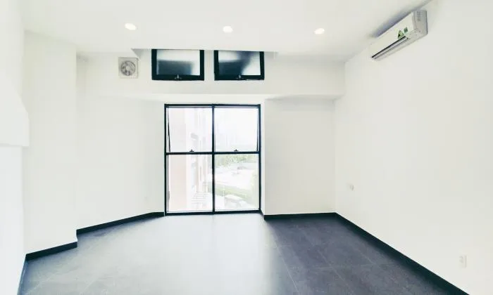 Office For Rent in The Sun Avenue District 2 Ho Chi Minh City 45sqm 550 USD/month