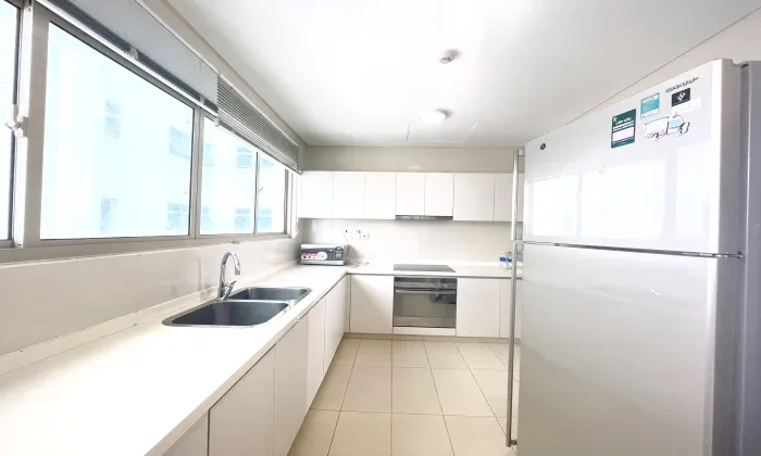 Good Rent and Big Size The Vista An Phu Apartment HCM 135sqm 1,500 USD/month