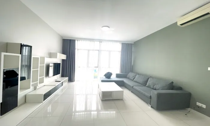 Good Rent and Big Size The Vista An Phu Apartment HCM 135sqm 1,500 USD/month
