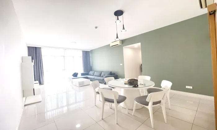 Good Rent and Big Size The Vista An Phu Apartment HCM 135sqm 1,500 USD/month