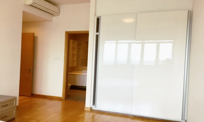 Two Bedroom Apartment Has Balcony For Rent in The Vista An Phu Thu Duc City 105sqm 1,100 USD/month
