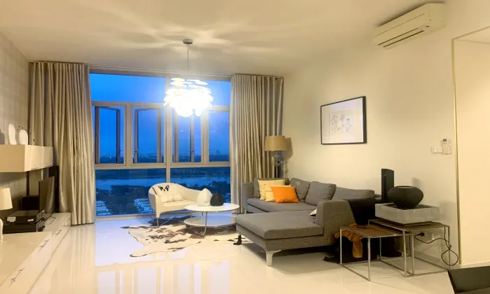 Renovation Three Bedroom The Vista Apartment An Phu HCMC 142sqm 2,000 USD/month