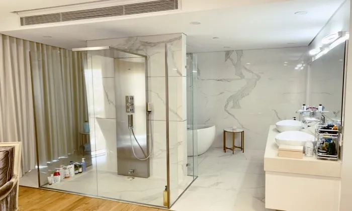 Beautiful Penthouse City Garden Apartment in Binh Thanh HCMC 300sqm 5,000 USD/month