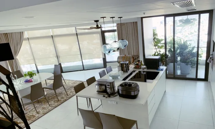 Beautiful Penthouse City Garden Apartment in Binh Thanh HCMC 300sqm 5,000 USD/month