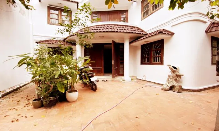 Partly Furnished House For Rent in Road 1 Thao Dien Ward District 2 HCMC 200sqm 1,600 USD/month