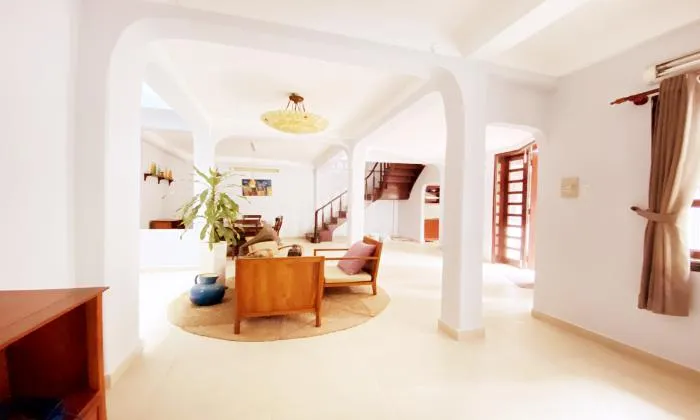 Partly Furnished House For Rent in Road 1 Thao Dien Ward District 2 HCMC 200sqm 1,600 USD/month