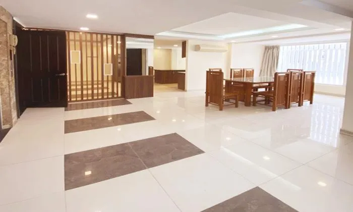 House For Rent in alley Nguyen Van Huong Thao Dien Ho Chi Minh 300sqm 2,000 USD/month