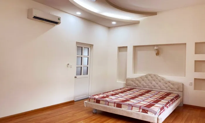 Four Bedroom House For Rent in Road 25 Binh An Ward Thu Duc City 300sqm 2,000 USD/month