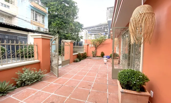 Nice Renovation Townhouse For Rent in Road 5 Thao Dien Ward Thu Duc City 120sqm 1,200 USD/month