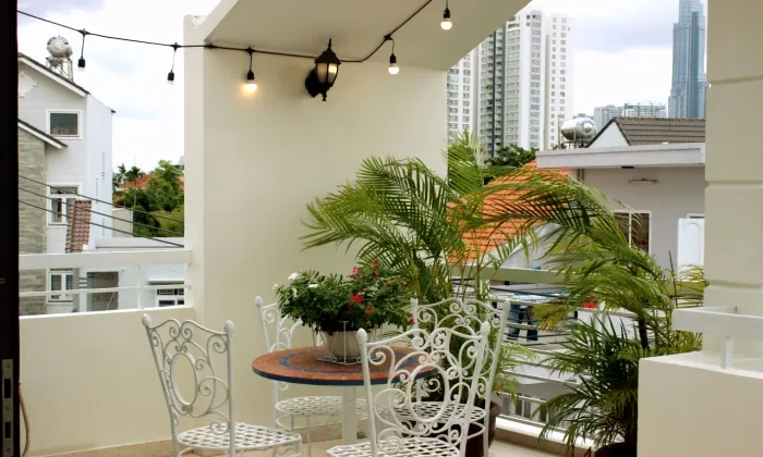 Furnished Small Three Bedrooms House For Rent in Road 60 Thao Dien Thu Duc City 250sqm 1,500 USD/month