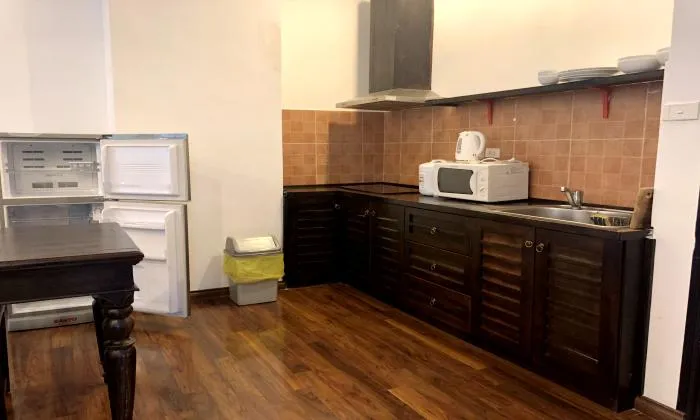 Spacious and Bright Light One Bedroom Serviced Apartment in District 1 Ho CHi Minh City 60sqm 600 USD/month