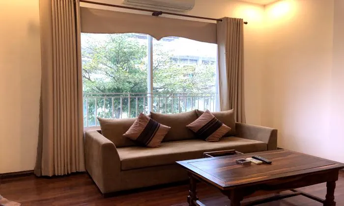 Spacious and Bright Light One Bedroom Serviced Apartment in District 1 Ho CHi Minh City 60sqm 600 USD/month