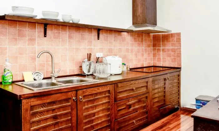Wooden Style One Bedroom Serviced Apartment in District 1 HCMC 60sqm 650 USD/month