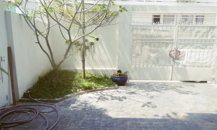 Nice Serviced Apartment For Rent In Quiet Location, District 1, HCMC 55sqm 750 USD/month