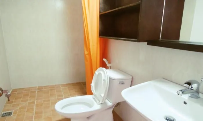 Nice Serviced Apartment For Rent In Quiet Location, District 1, HCMC 55sqm 750 USD/month