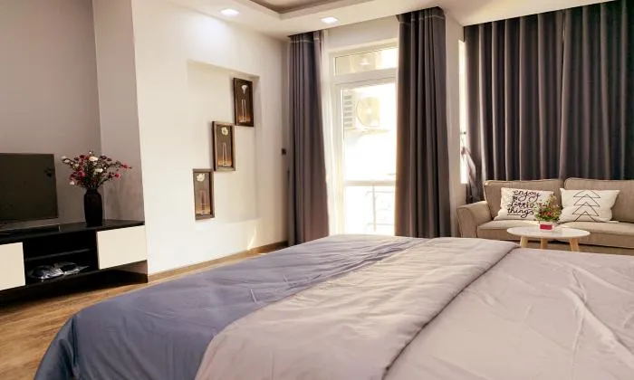 Spacious Private One Bedroom in Nguyen Cu Trinh St District 1 Ho Chi Minh City 55sqm 550 USD/month
