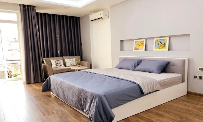 Spacious Private One Bedroom in Nguyen Cu Trinh St District 1 Ho Chi Minh City 55sqm 550 USD/month