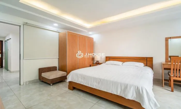 One Bedroom Serviced Apartment For Rent in Nguyen Thai Binh Street District 1 HCMC 45sqm 550 USD/month