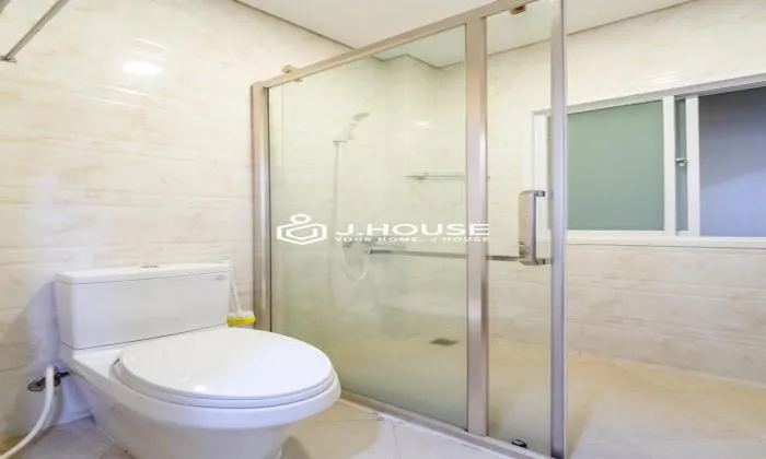 One Bedroom Serviced Apartment For Rent in Nguyen Thai Binh Street District 1 HCMC 45sqm 550 USD/month