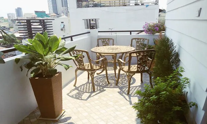 One Bedroom Serviced Apartment With Stunning Balcony in District 1 HCMC 50sqm 600 USD/month