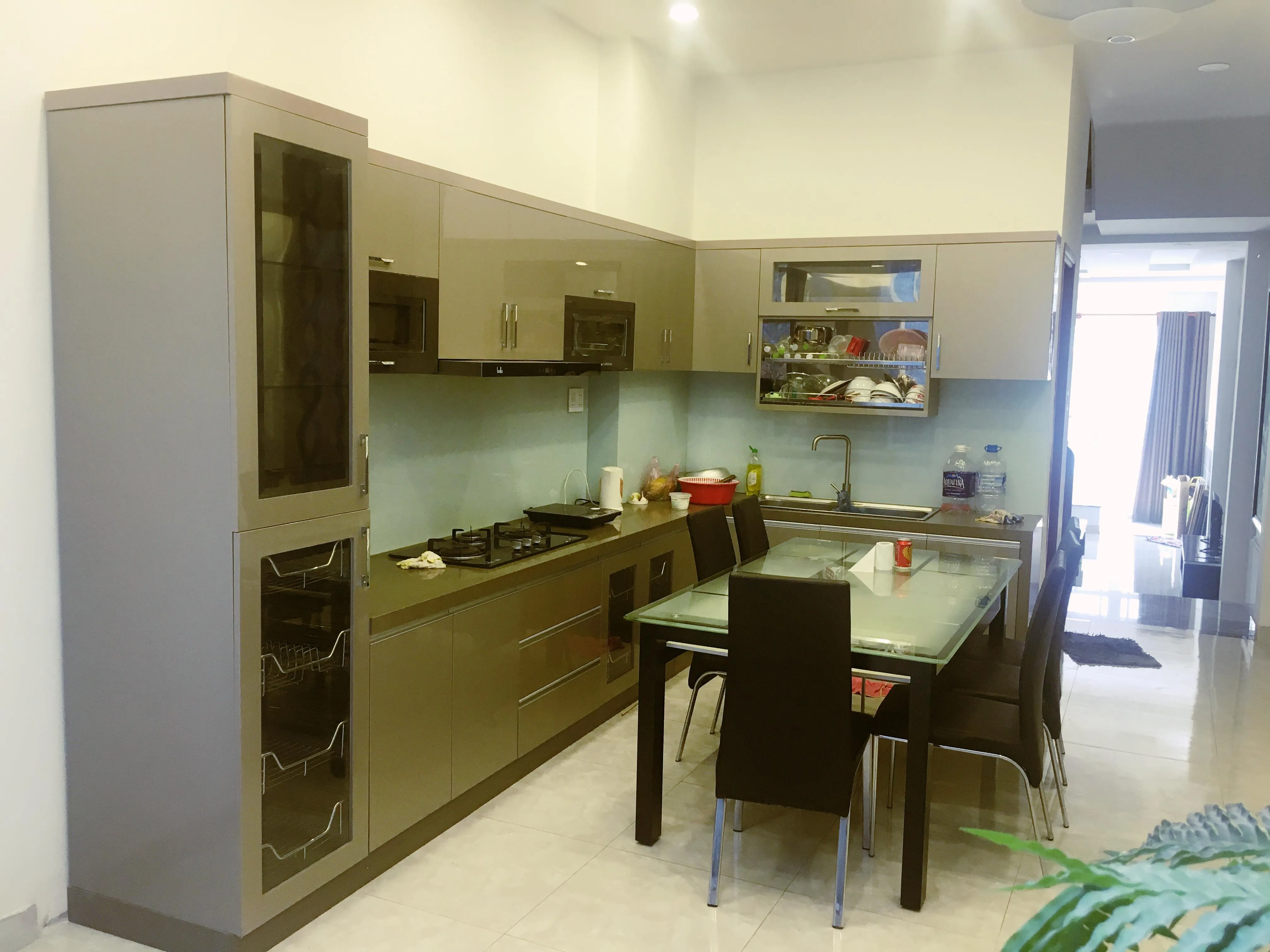 Single Serviced Room  For Rent in District 1 Ho Chi Minh City 30sqm 450 USD/month