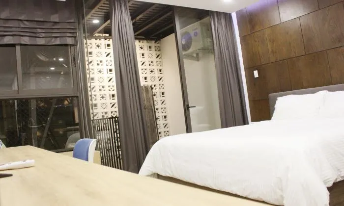 Charming Decoration Studio Serviced Apartment  For Lease in District 1 HCMC 40sqm 650 USD/month
