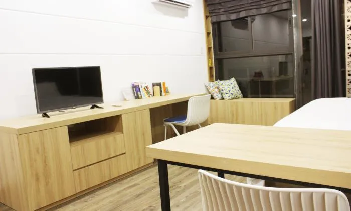 Charming Decoration Studio Serviced Apartment  For Lease in District 1 HCMC 40sqm 650 USD/month