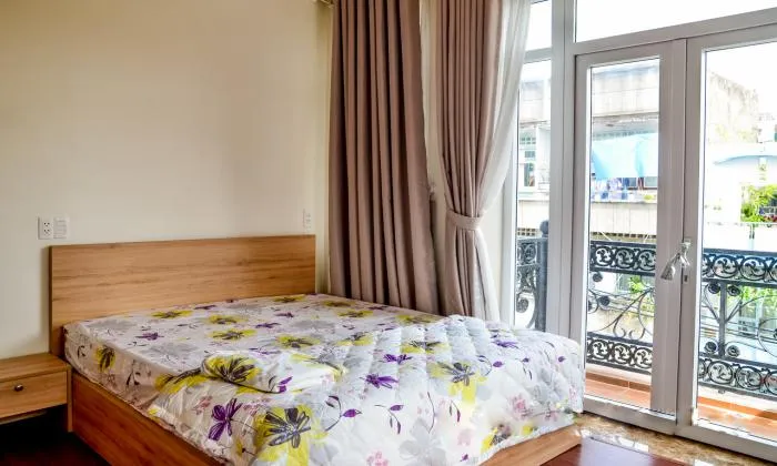 Two Bedrooms Serviced Apartment in District 1 Saigon Vietnam 70sqm 800 USD/month