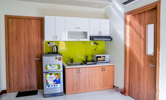 Two Bedrooms Serviced Apartment in District 1 Saigon Vietnam 70sqm 800 USD/month