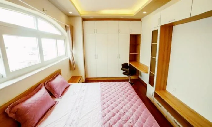 Two Bedrooms Penthouse Apartment For Lease in District 1 Ho Chi Minh City 130sqm 1,230 USD/month