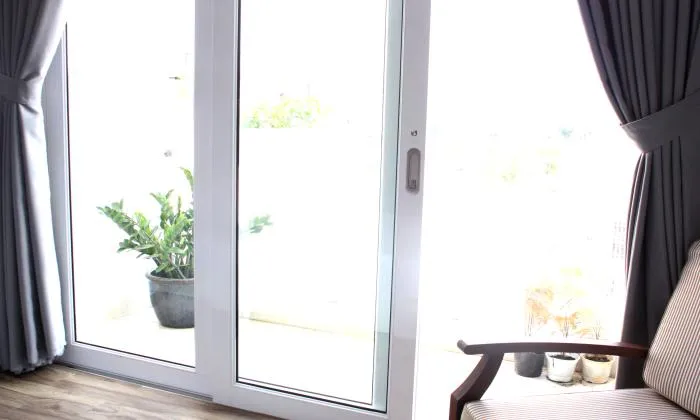 A New Bright Light One Bedroom Serviced Apartment in District 1 HCM City 55sqm 600 USD/month