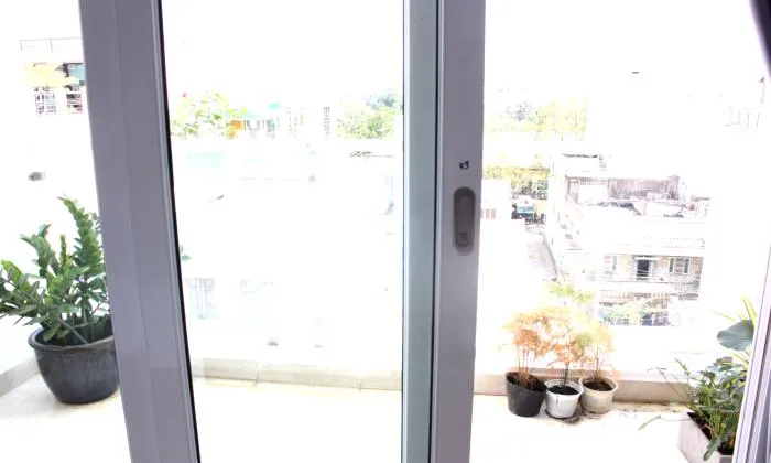 A New Bright Light One Bedroom Serviced Apartment in District 1 HCM City 55sqm 600 USD/month
