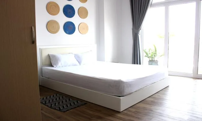 A New Bright Light One Bedroom Serviced Apartment in District 1 HCM City 55sqm 600 USD/month